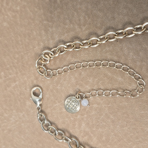 DANA BUCHMAN NECKLACE - Picture 8 of 8